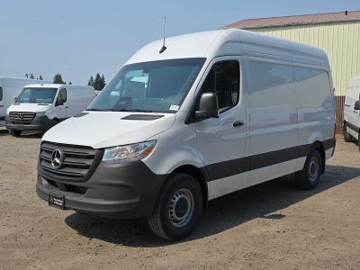 2026 Mercedes-Benz Sprinter 2500 Standard Roof I4 Diesel 144 RWD