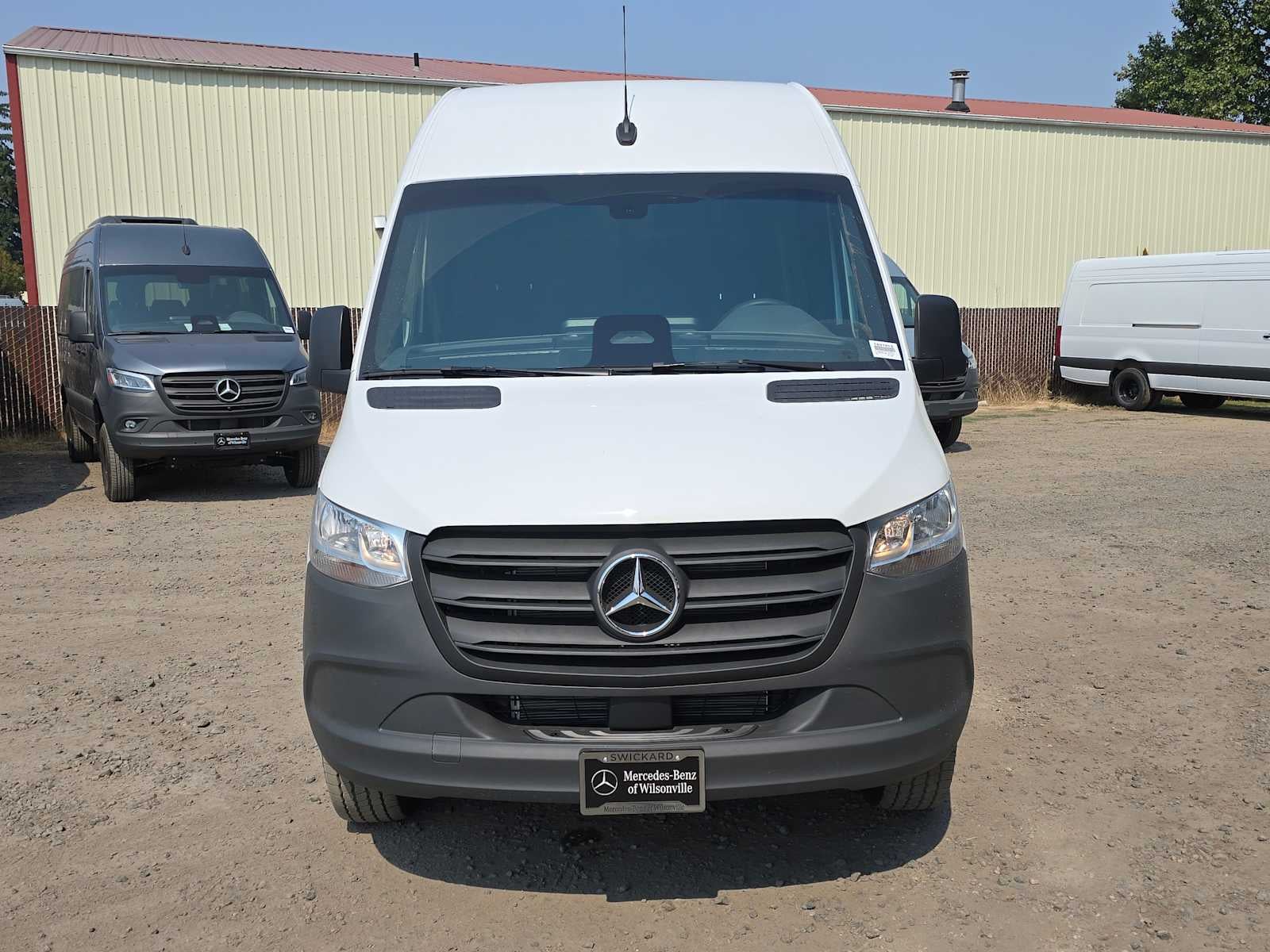 2026 Mercedes-Benz Sprinter 2500 Standard Roof I4 Diesel 144 RWD
