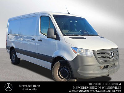 2025 Mercedes-Benz Sprinter Cargo Van 2500 Standard Roof I4 Diesel 144" RWD