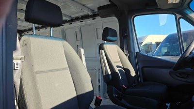 2025 Mercedes-Benz Sprinter Cargo Van 2500 Standard Roof I4 Diesel 144" RWD