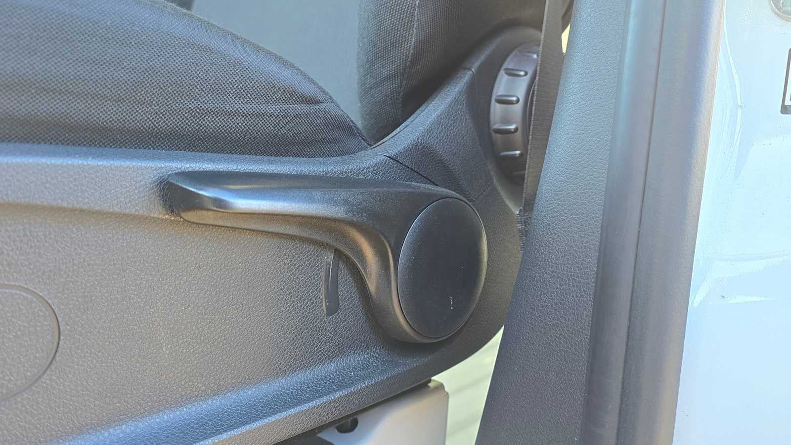 2025 Mercedes-Benz Sprinter Cargo Van 2500 Standard Roof I4 Diesel 144" RWD