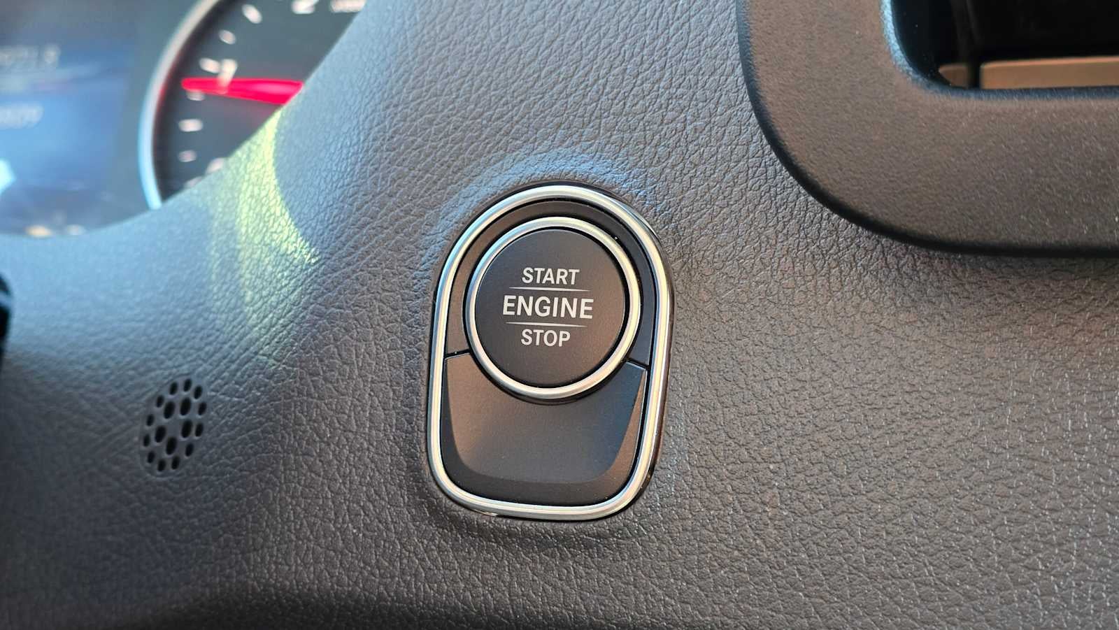 2025 Mercedes-Benz Sprinter Cargo Van 2500 Standard Roof I4 Diesel 144" RWD