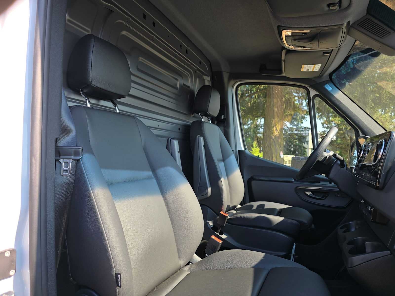 2026 Mercedes-Benz Sprinter 2500 Standard Roof I4 Diesel 144 RWD