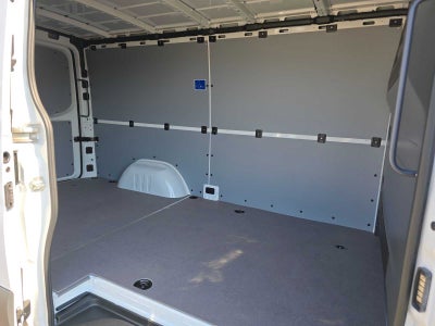 2026 Mercedes-Benz Sprinter 2500 Standard Roof I4 Diesel 144 RWD