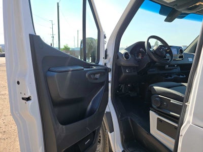 2026 Mercedes-Benz Sprinter 2500 Standard Roof I4 Diesel 144 RWD