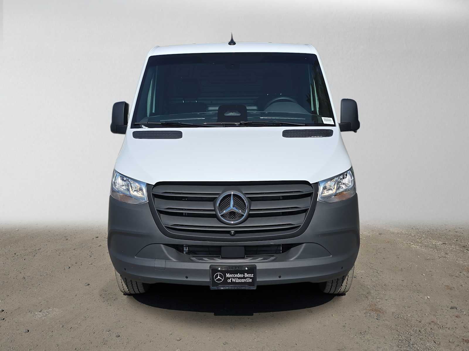 2026 Mercedes-Benz Sprinter 2500 Standard Roof I4 Diesel 144 RWD