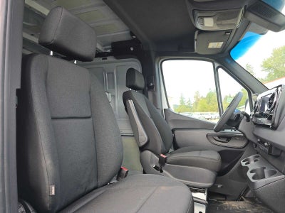 2026 Mercedes-Benz Sprinter Cargo 2500 Standard Roof I4 Diesel 144 RWD