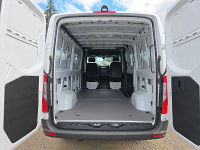 2026 Mercedes-Benz Sprinter Cargo 2500 Standard Roof I4 Diesel 144 RWD