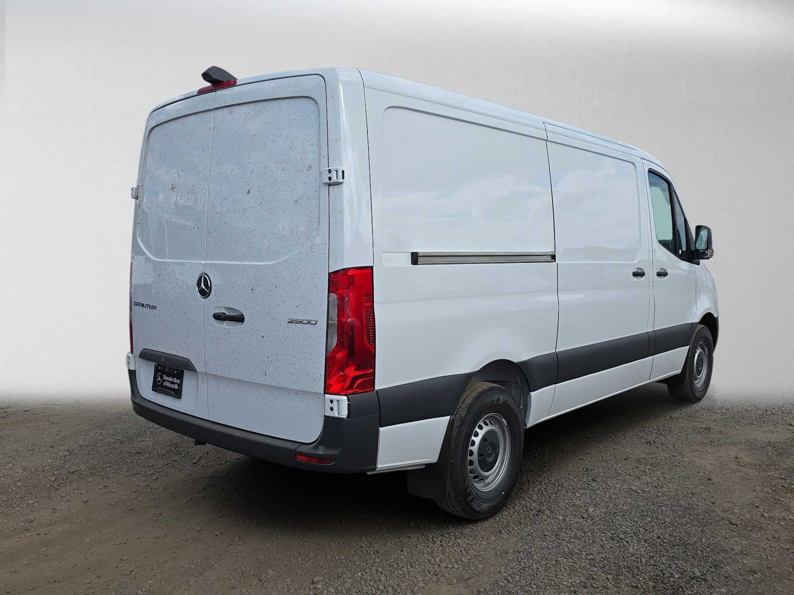 2026 Mercedes-Benz Sprinter Cargo 2500 Standard Roof I4 Diesel 144 RWD