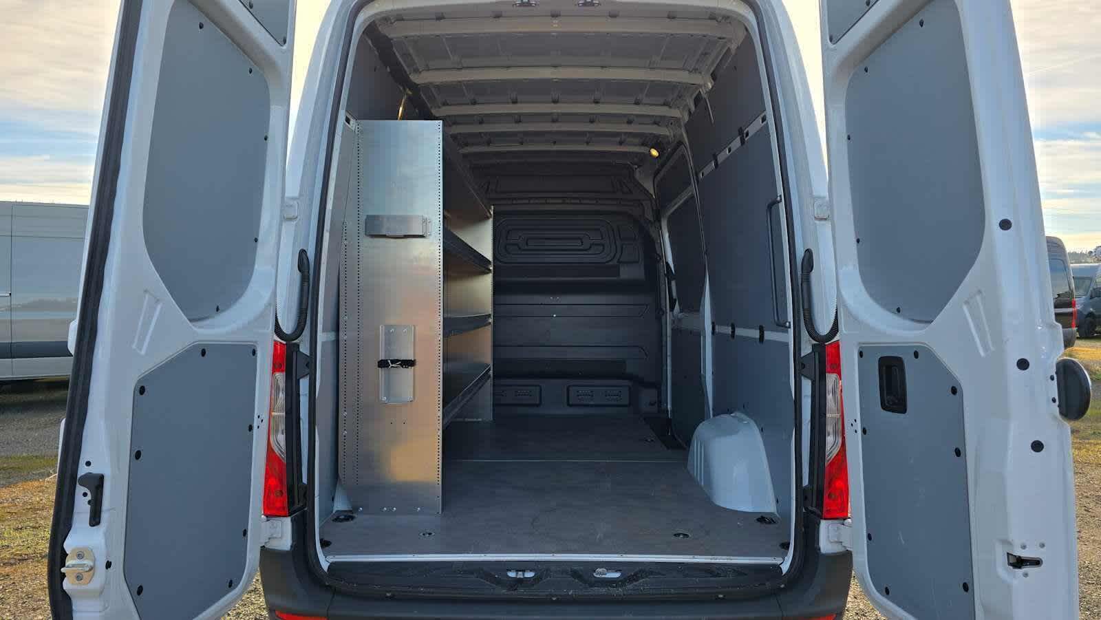 2025 Mercedes-Benz Sprinter Cargo Van 2500 Standard Roof I4 Diesel 144" RWD