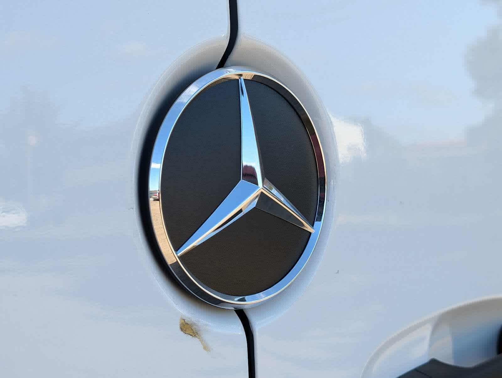 2025 Mercedes-Benz Sprinter Cargo Van 2500 Standard Roof I4 Diesel 144 RWD