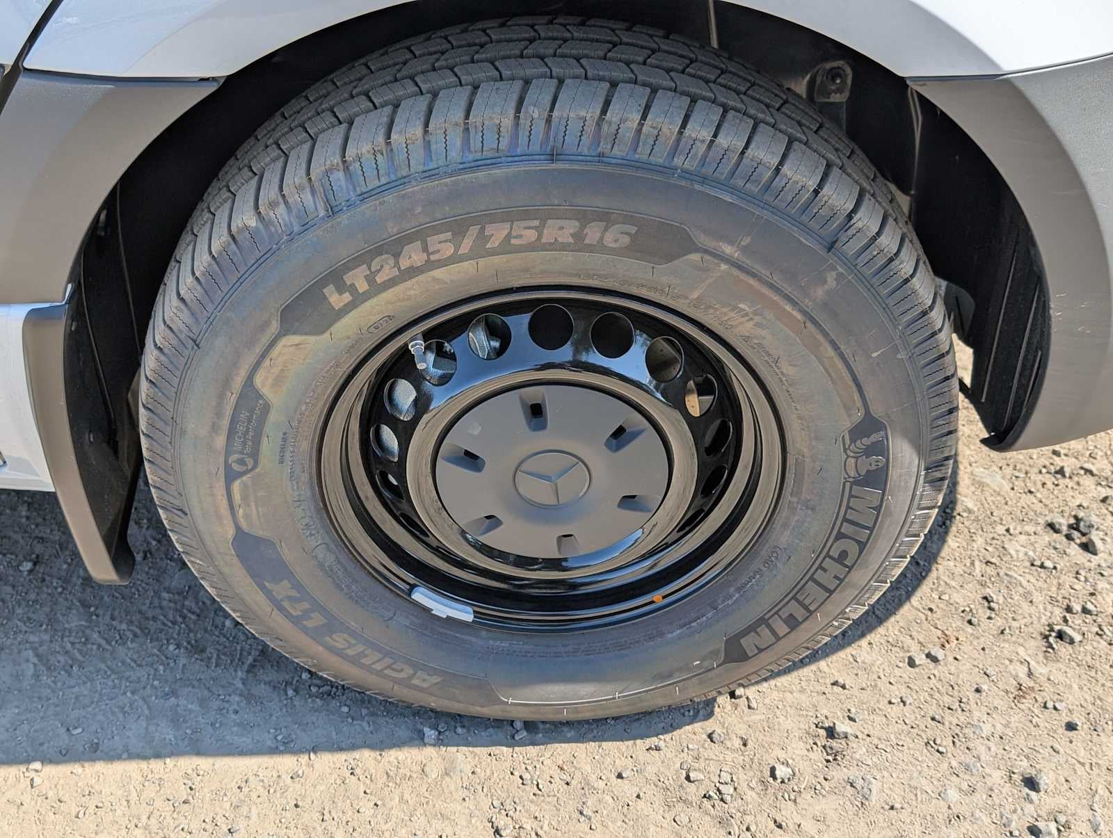 2026 Mercedes-Benz Sprinter 2500 Standard Roof I4 Diesel 144 RWD