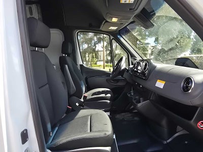 2026 Mercedes-Benz Sprinter 2500 Standard Roof I4 Diesel 144 RWD