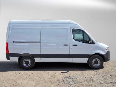 2026 Mercedes-Benz Sprinter 2500 Standard Roof I4 Diesel 144 RWD