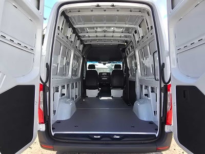 2026 Mercedes-Benz Sprinter 2500 Standard Roof I4 Diesel 144 RWD