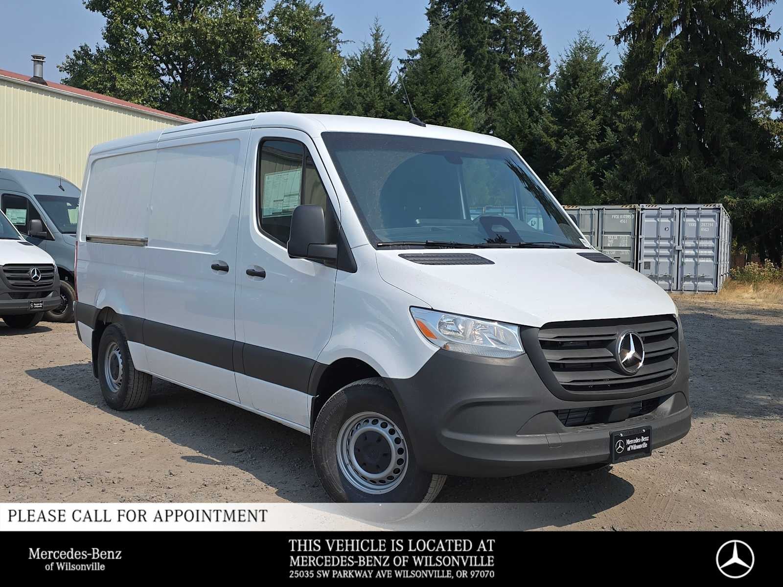 2026 Mercedes-Benz Sprinter 2500 Standard Roof I4 Diesel 144 RWD