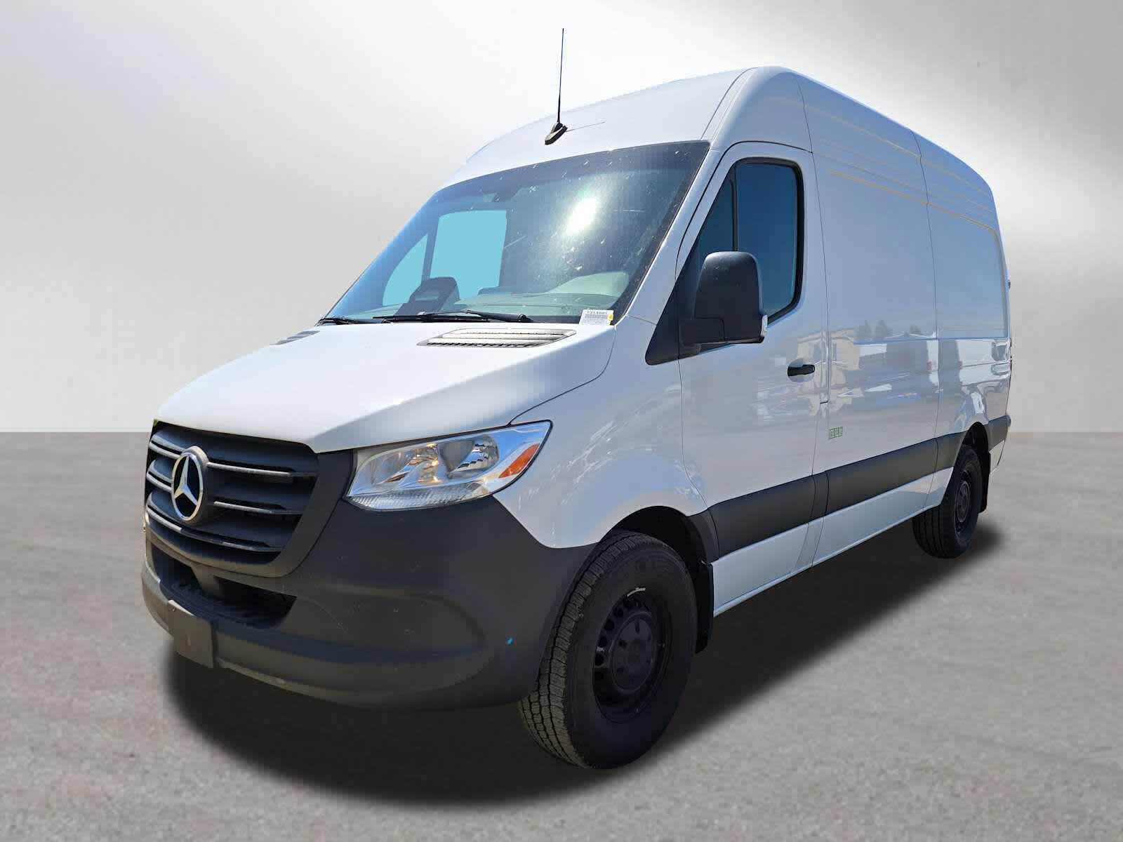 2025 Mercedes-Benz Sprinter Cargo Van 2500 Standard Roof I4 Diesel 144 RWD