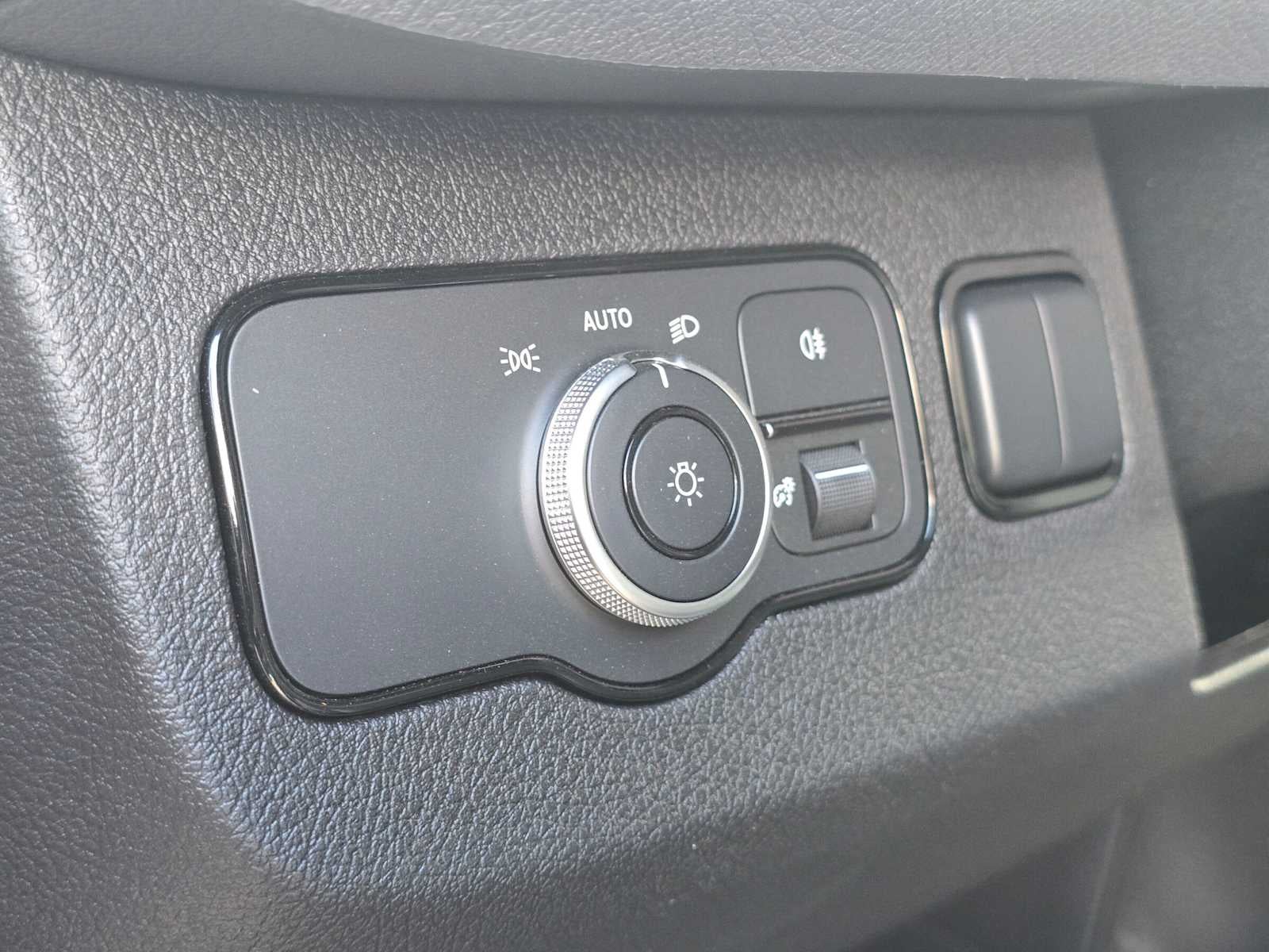 2026 Mercedes-Benz Sprinter 2500 Standard Roof I4 Diesel 144 RWD