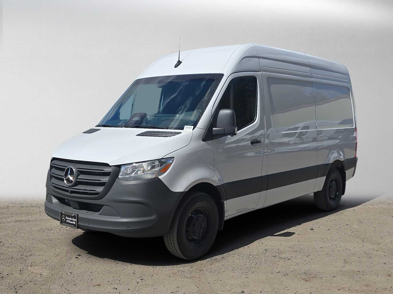 2026 Mercedes-Benz Sprinter 2500 Standard Roof I4 Diesel 144 RWD