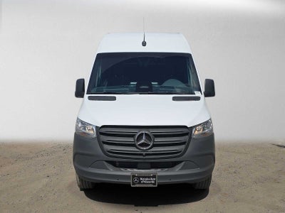 2026 Mercedes-Benz Sprinter 2500 Standard Roof I4 Diesel 144 RWD