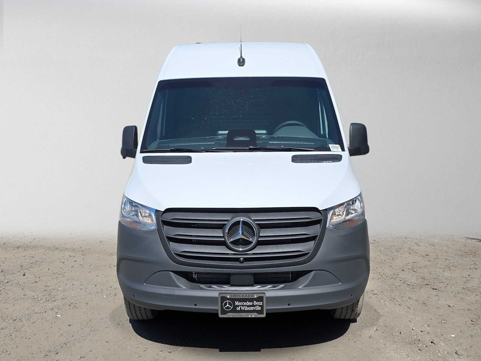 2026 Mercedes-Benz Sprinter Cargo 2500 Standard Roof I4 Diesel 144 RWD