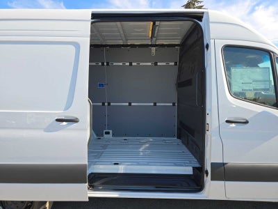 2026 Mercedes-Benz Sprinter Cargo 2500 Standard Roof I4 Diesel 144 RWD