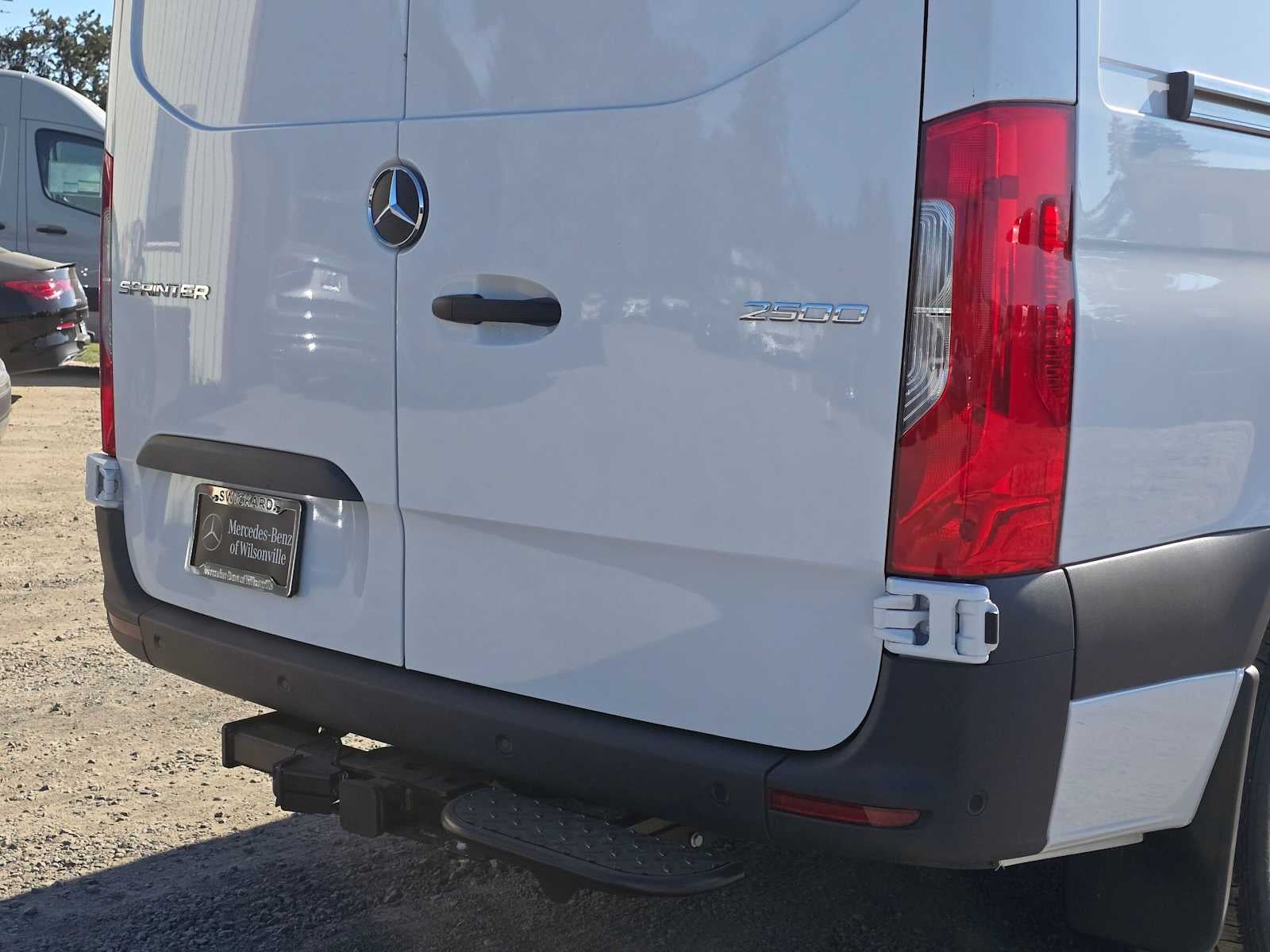 2026 Mercedes-Benz Sprinter Cargo 2500 Standard Roof I4 Diesel 144 RWD