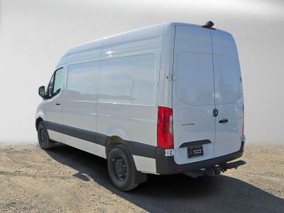 2026 Mercedes-Benz Sprinter Cargo 2500 Standard Roof I4 Diesel 144 RWD