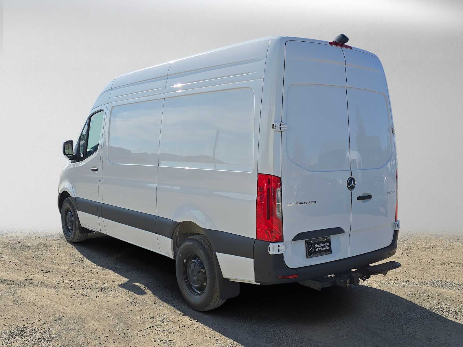 2026 Mercedes-Benz Sprinter Cargo 2500 Standard Roof I4 Diesel 144 RWD