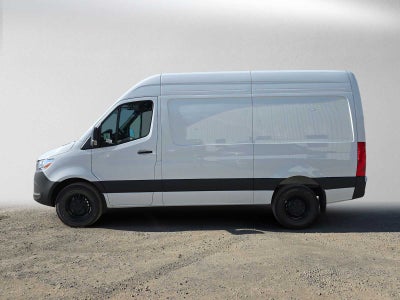 2026 Mercedes-Benz Sprinter Cargo 2500 Standard Roof I4 Diesel 144 RWD