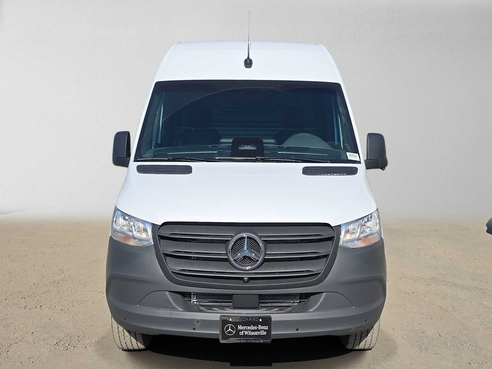 2026 Mercedes-Benz Sprinter Cargo 2500 Standard Roof I4 Diesel 144 RWD