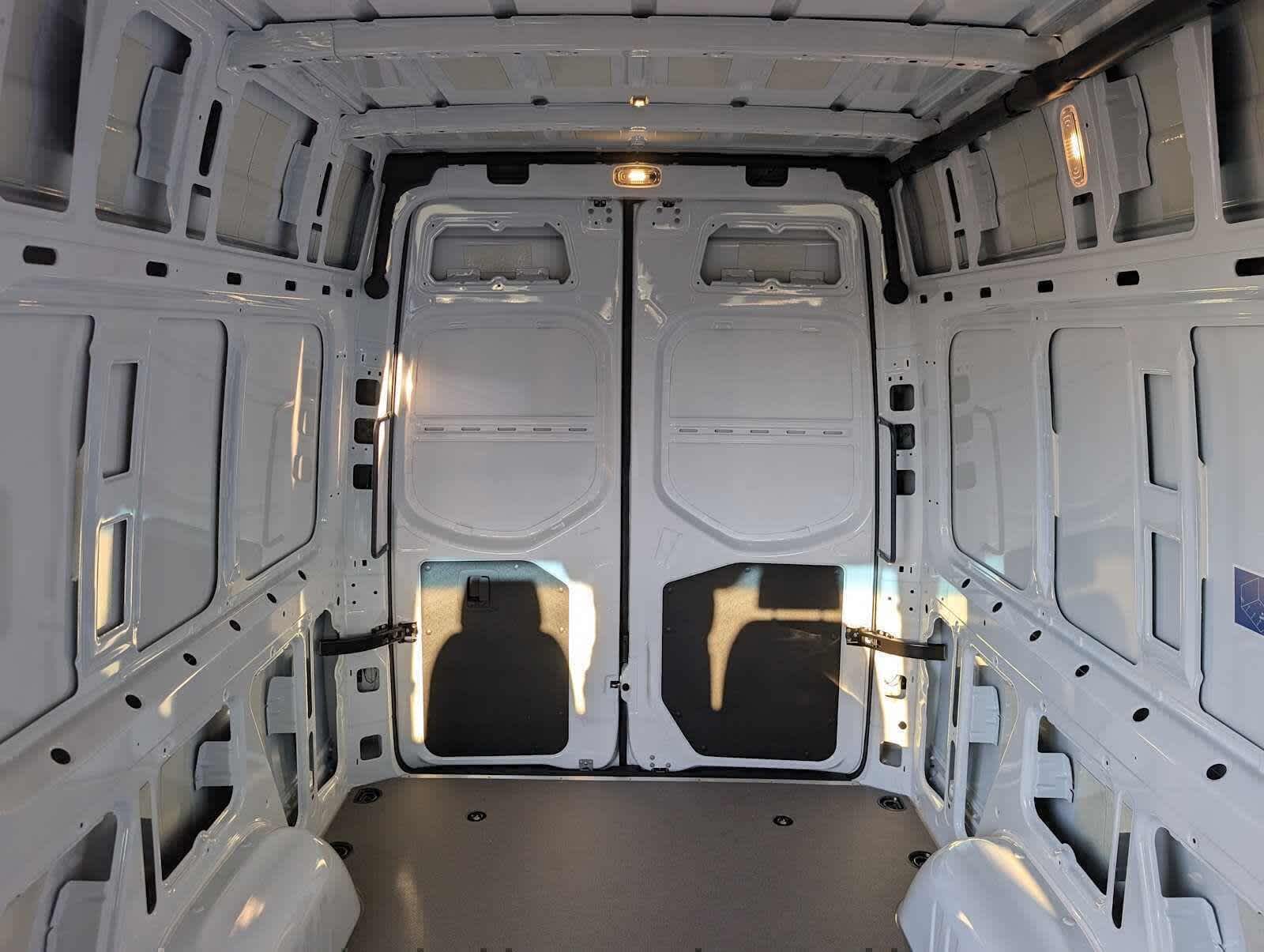 2025 Mercedes-Benz Sprinter Cargo Van 2500 Standard Roof I4 Diesel 144 RWD