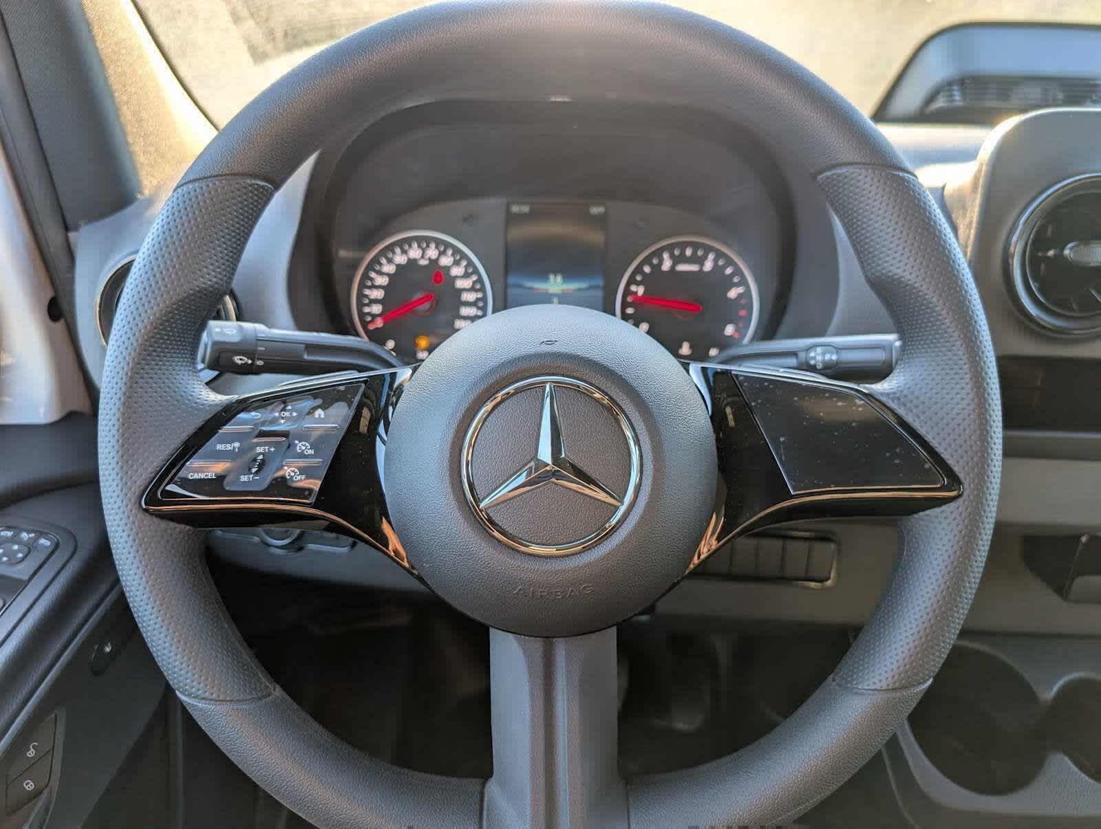 2025 Mercedes-Benz Sprinter Cargo Van 2500 Standard Roof I4 Diesel 144 RWD