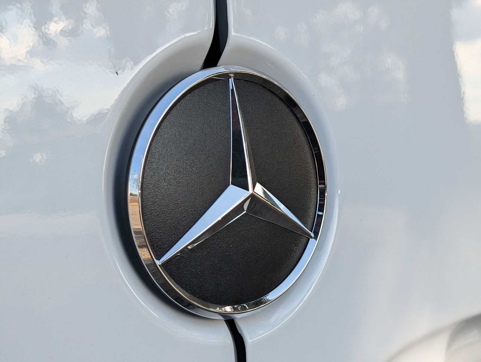 2025 Mercedes-Benz Sprinter Cargo Van 2500 Standard Roof I4 Diesel 144" RWD