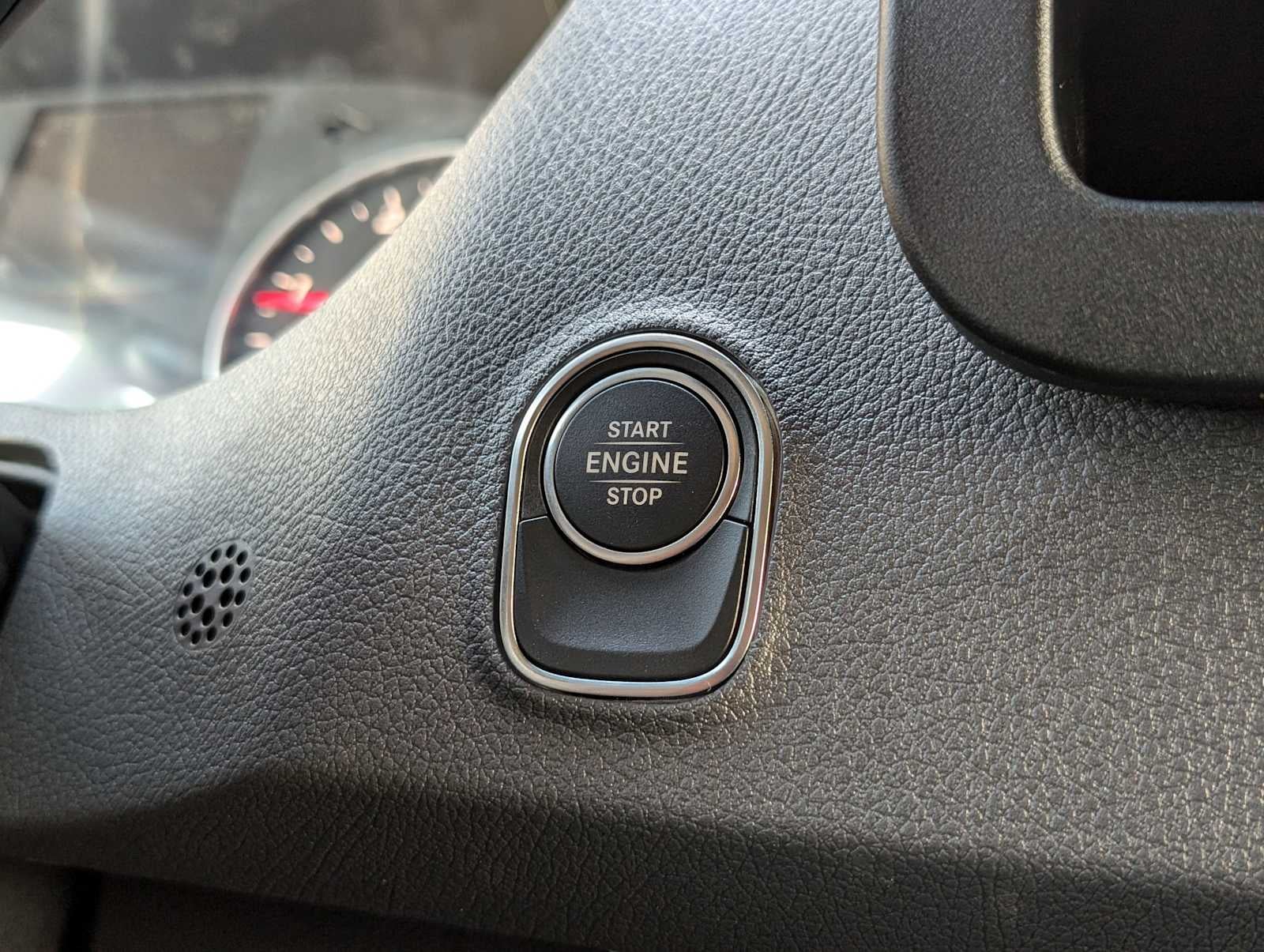 2025 Mercedes-Benz Sprinter Cargo Van 2500 Standard Roof I4 Diesel 144" RWD