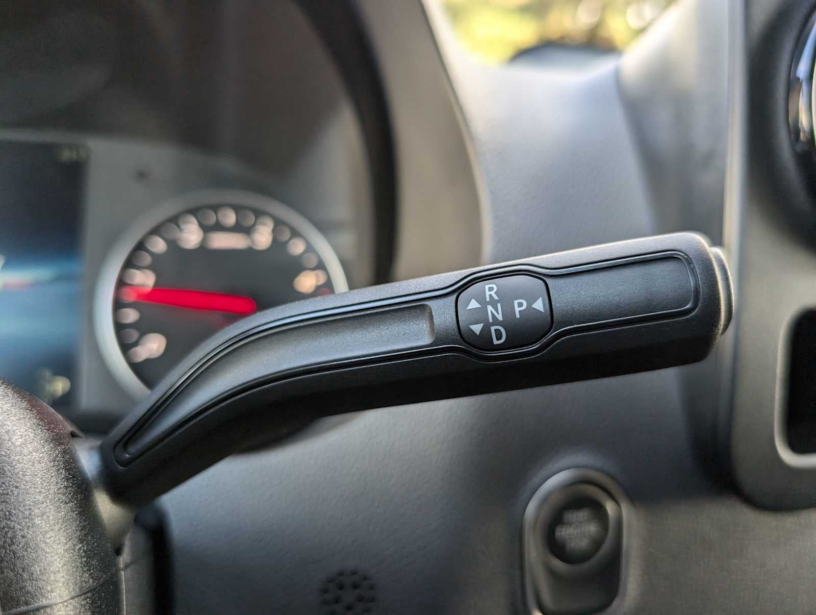 2025 Mercedes-Benz Sprinter Cargo Van 2500 Standard Roof I4 Diesel 144" RWD