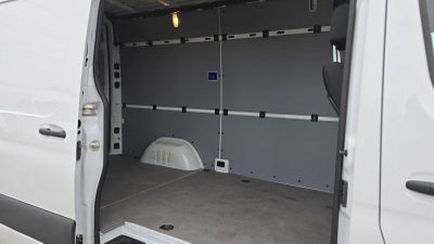 2025 Mercedes-Benz Sprinter Cargo Van 2500 Standard Roof I4 Diesel 144" RWD