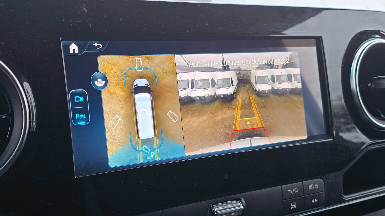 2025 Mercedes-Benz Sprinter Cargo Van 2500 Standard Roof I4 Diesel 144" RWD