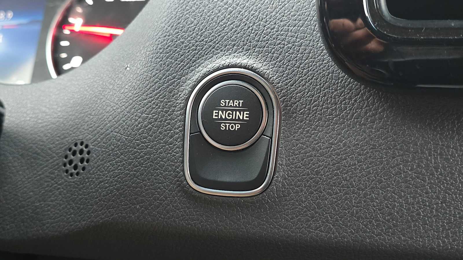 2025 Mercedes-Benz Sprinter Cargo Van 2500 Standard Roof I4 Diesel 144" RWD