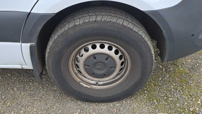 2025 Mercedes-Benz Sprinter Cargo Van 2500 Standard Roof I4 Diesel 144" RWD