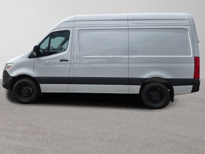 2026 Mercedes-Benz Sprinter 2500 Standard Roof I4 Diesel 144 RWD