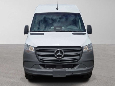 2026 Mercedes-Benz Sprinter 2500 Standard Roof I4 Diesel 144 RWD