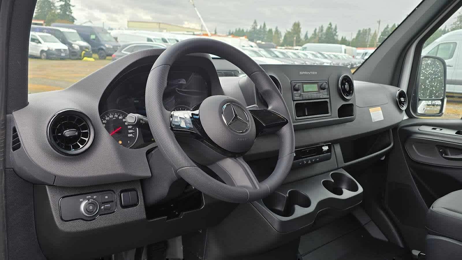 2025 Mercedes-Benz Sprinter Cargo Van 2500 Standard Roof I4 Diesel 144 RWD