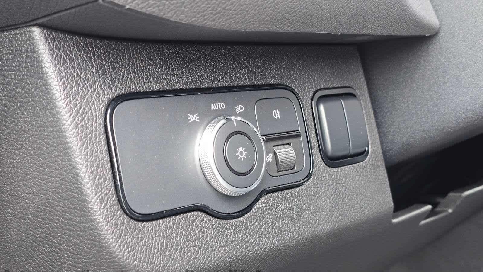 2025 Mercedes-Benz Sprinter Cargo Van 2500 Standard Roof I4 Diesel 144 RWD