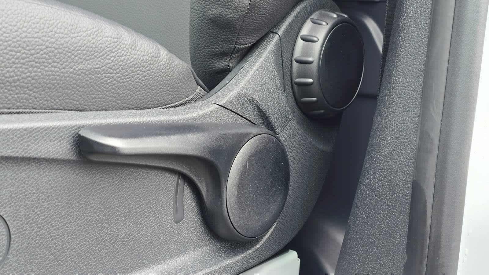 2025 Mercedes-Benz Sprinter Cargo Van 2500 Standard Roof I4 Diesel 144 RWD