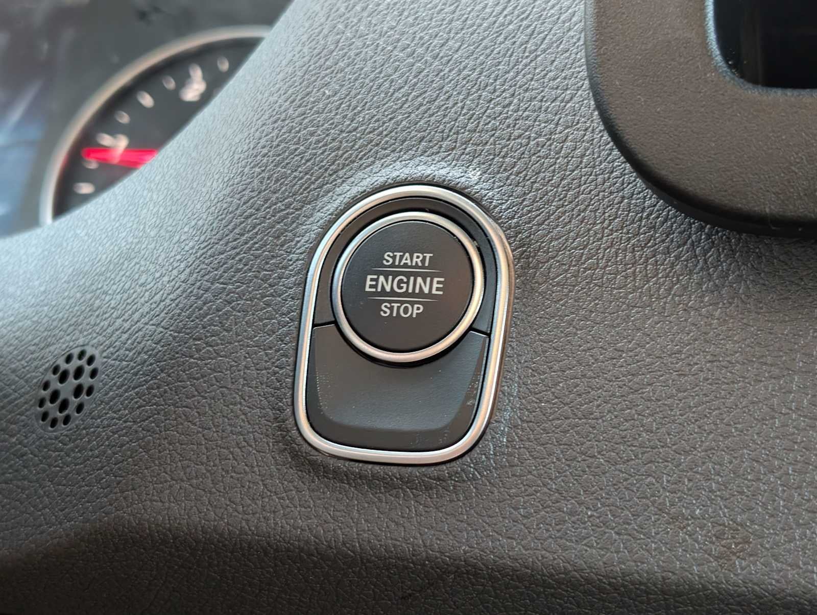 2025 Mercedes-Benz Sprinter Cargo Van 2500 Standard Roof I4 Diesel 144" RWD