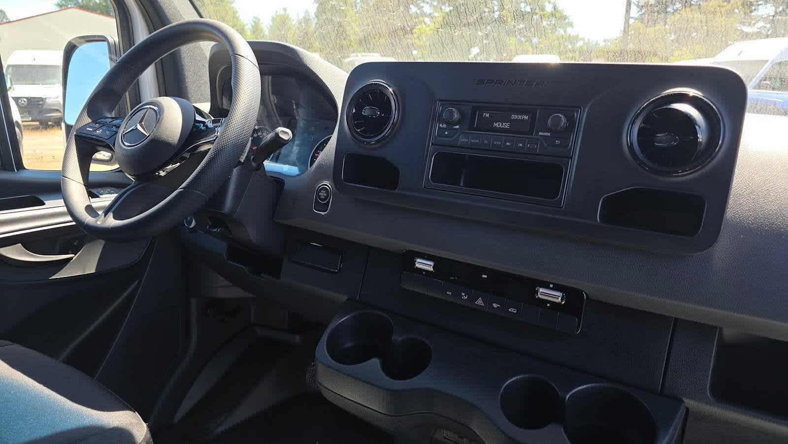 2025 Mercedes-Benz Sprinter Cargo Van 2500 Standard Roof I4 Diesel 144 RWD