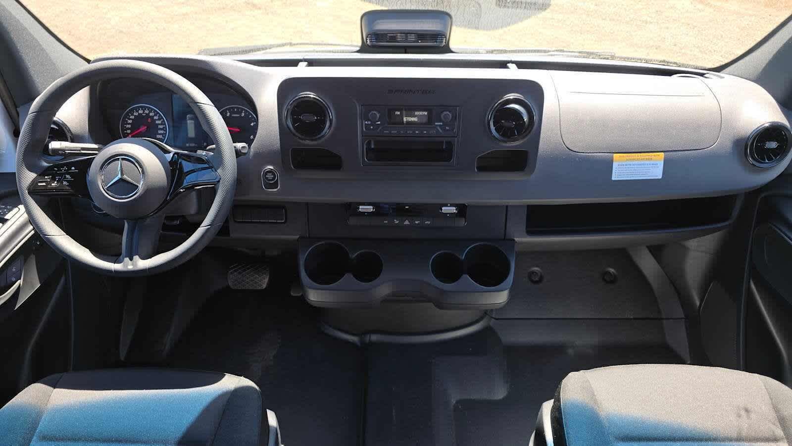 2025 Mercedes-Benz Sprinter Cargo Van 2500 Standard Roof I4 Diesel 144 RWD