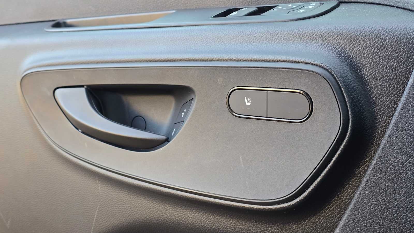 2025 Mercedes-Benz Sprinter Cargo Van 2500 Standard Roof I4 Diesel 144" RWD