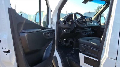 2026 Mercedes-Benz Sprinter 2500 Standard Roof I4 Diesel 144 RWD
